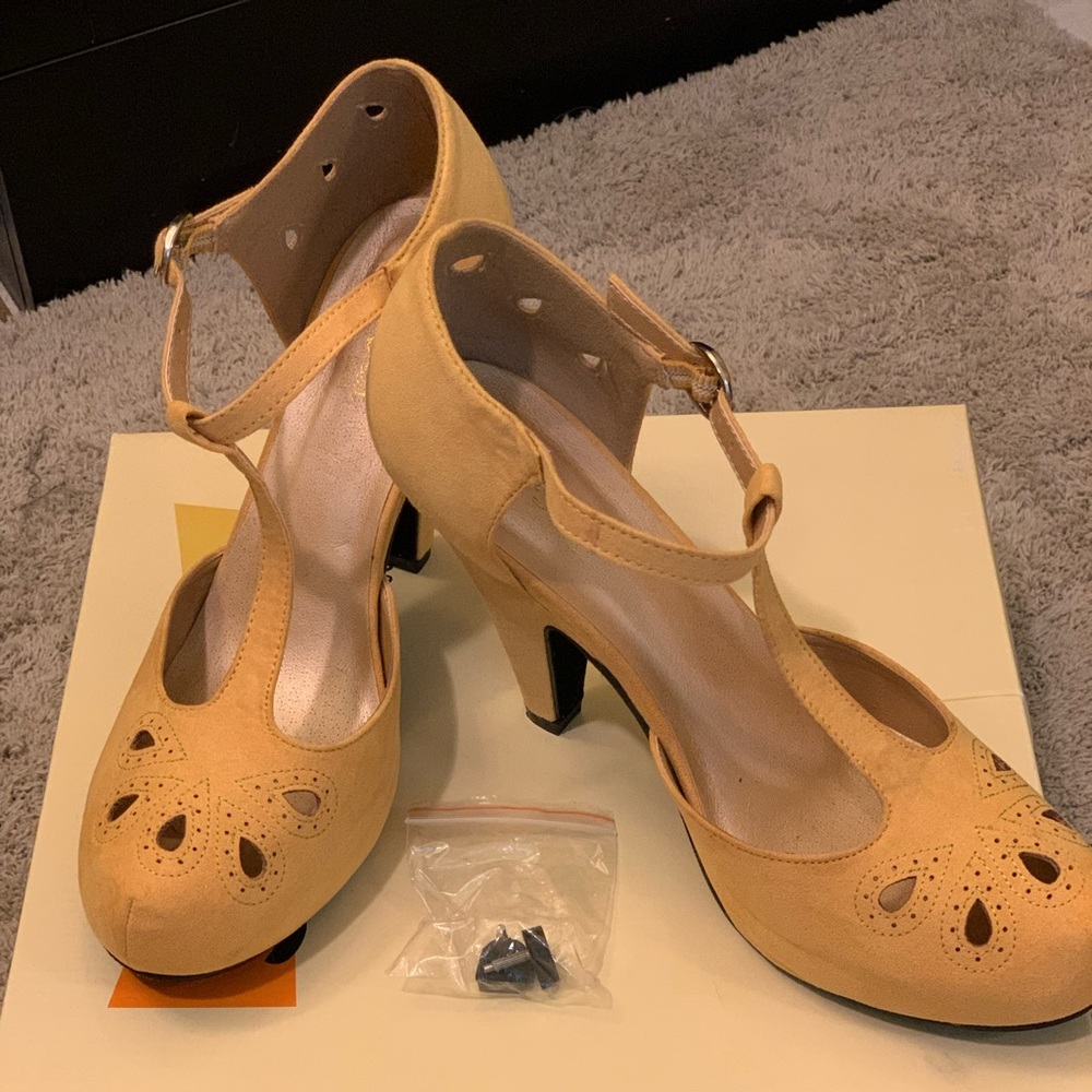 Graham Street Shoe Co. heels